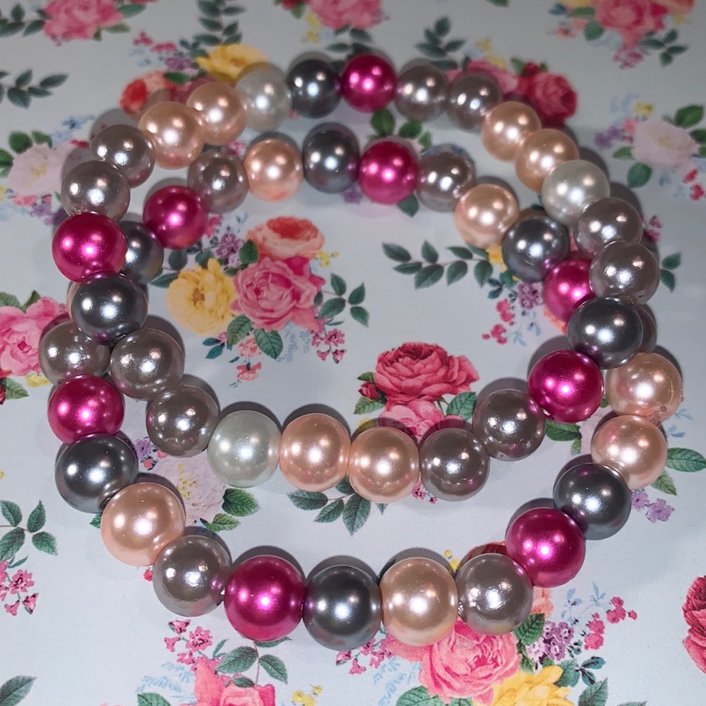 Stack of 2 bracelets